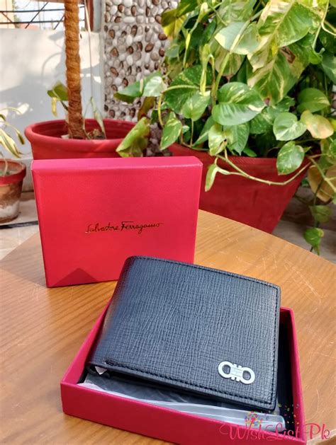 buy salvatore ferragamo wallet online